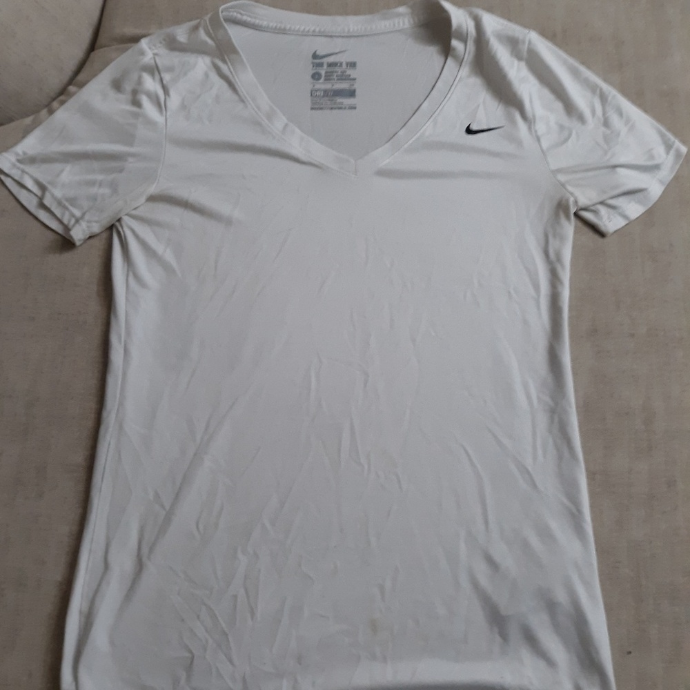 Womens nike shirt